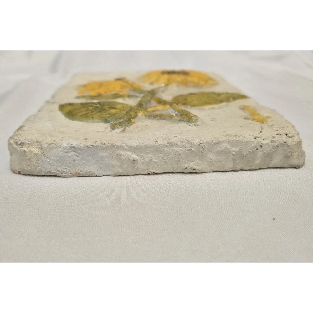 Beautiful Vintage Chalkware Sunflower Wall Art Plaque ~ 5x7 Great Condition